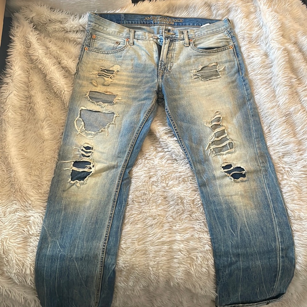 American Eagle Distressed Blue/Beige Jeans